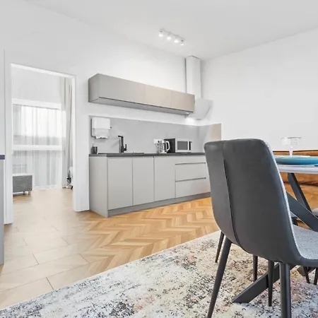 Apartamentai Jaukiam Poilsiui Prie Juros